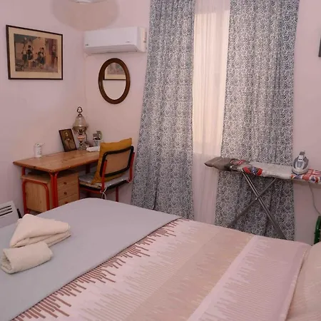 Lucy's Comfy In Town Centre By The Sea Appartement *