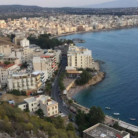 Apartamento Lucy's Comfy In Town Centre By The Sea Loutráki
