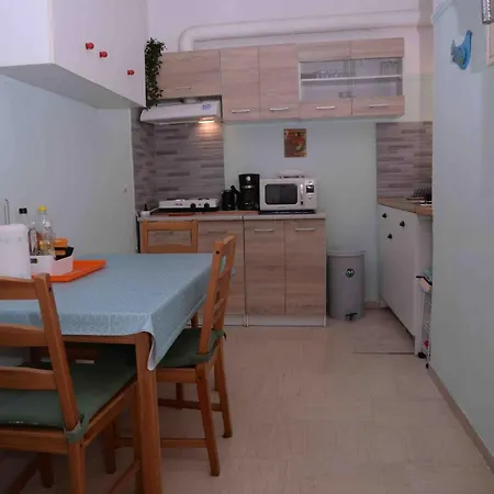 Lucy's Comfy In Town Centre By The Sea Διαμέρισμα *