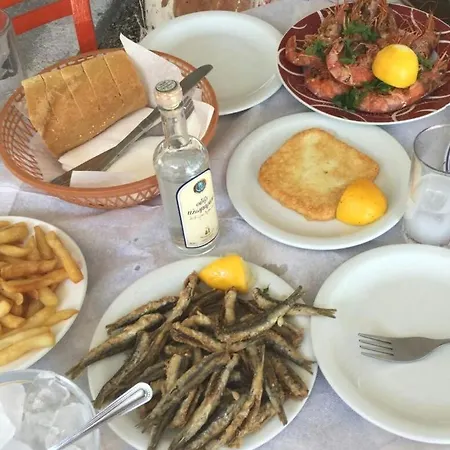 Διαμέρισμα Lucy's Comfy In Town Centre By The Sea *