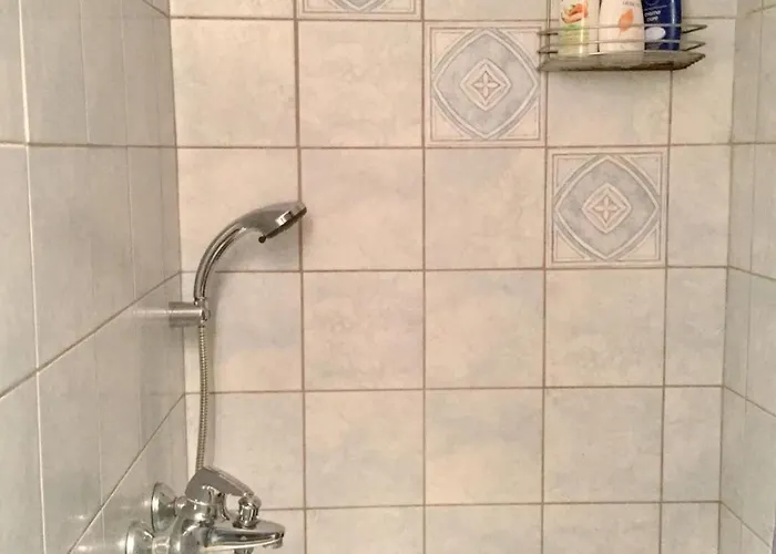 Apartamento Lucy's Comfy In Town Centre By The Sea Loutráki